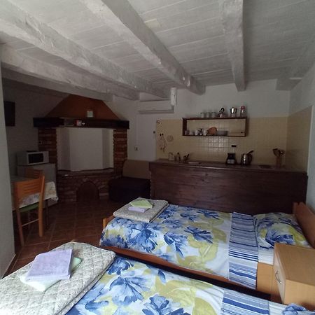Apartmani Bartulasi Roc Luaran gambar